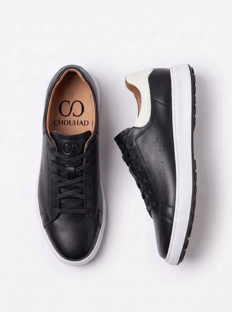 sneaker2_black3.webp